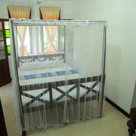 Grand Villa Хиккадува Экстерьер фото