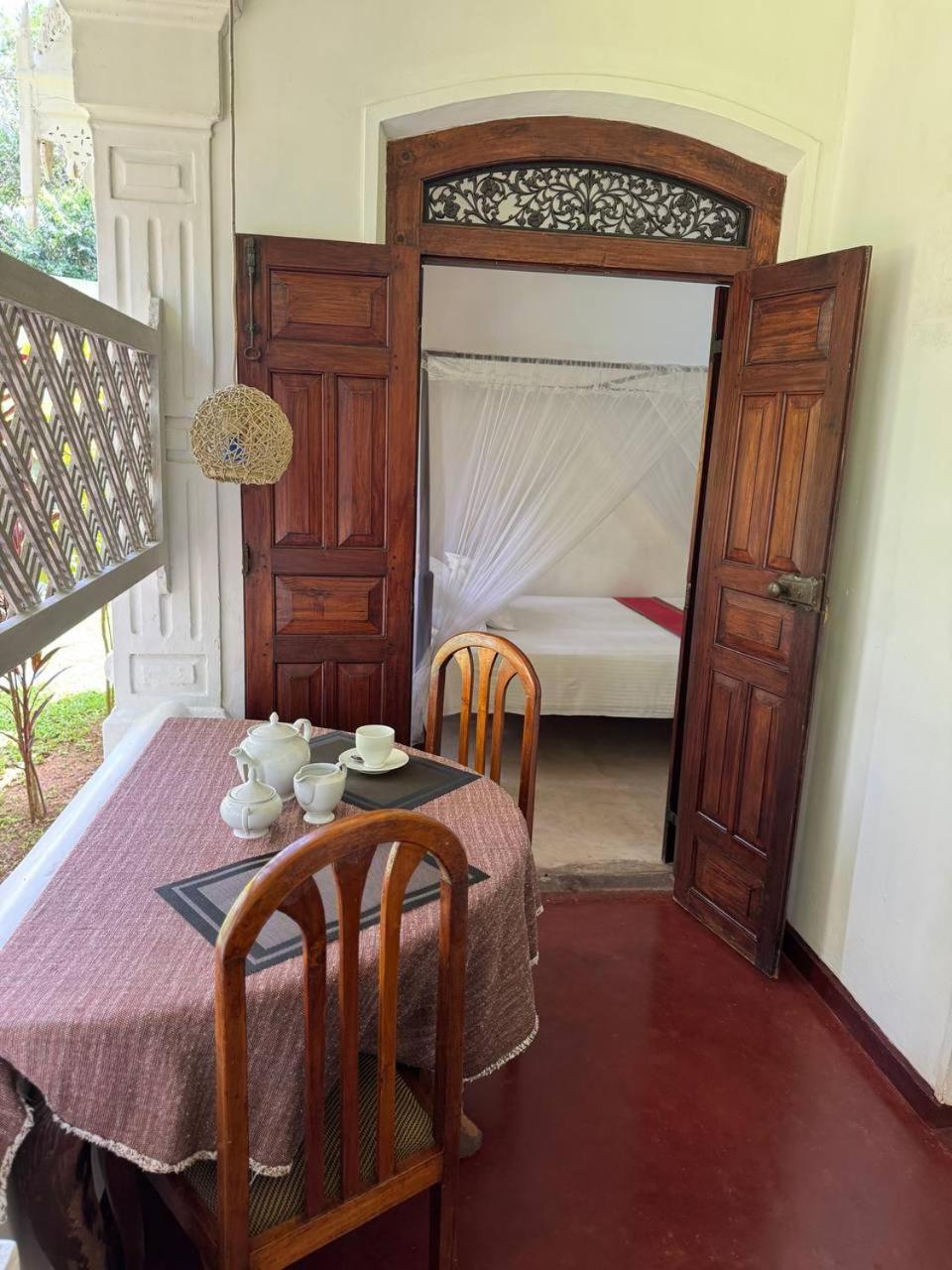 Grand Villa Хиккадува Экстерьер фото