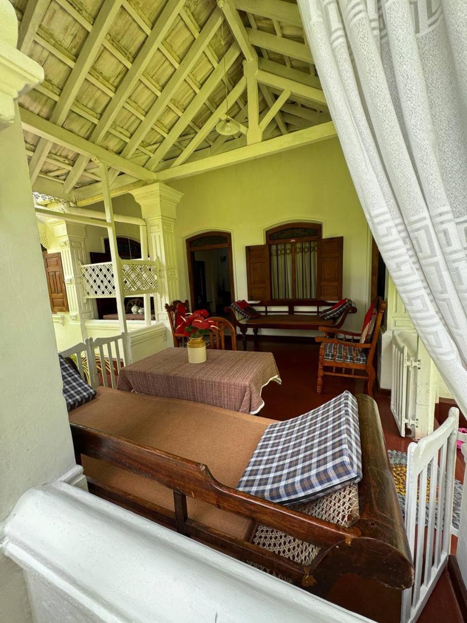 Grand Villa Хиккадува Экстерьер фото